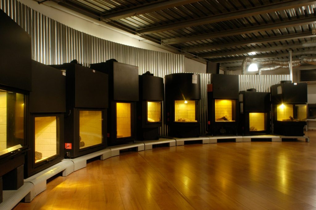 mini-galleria-fuoco-modena-mostra-showroom-1
